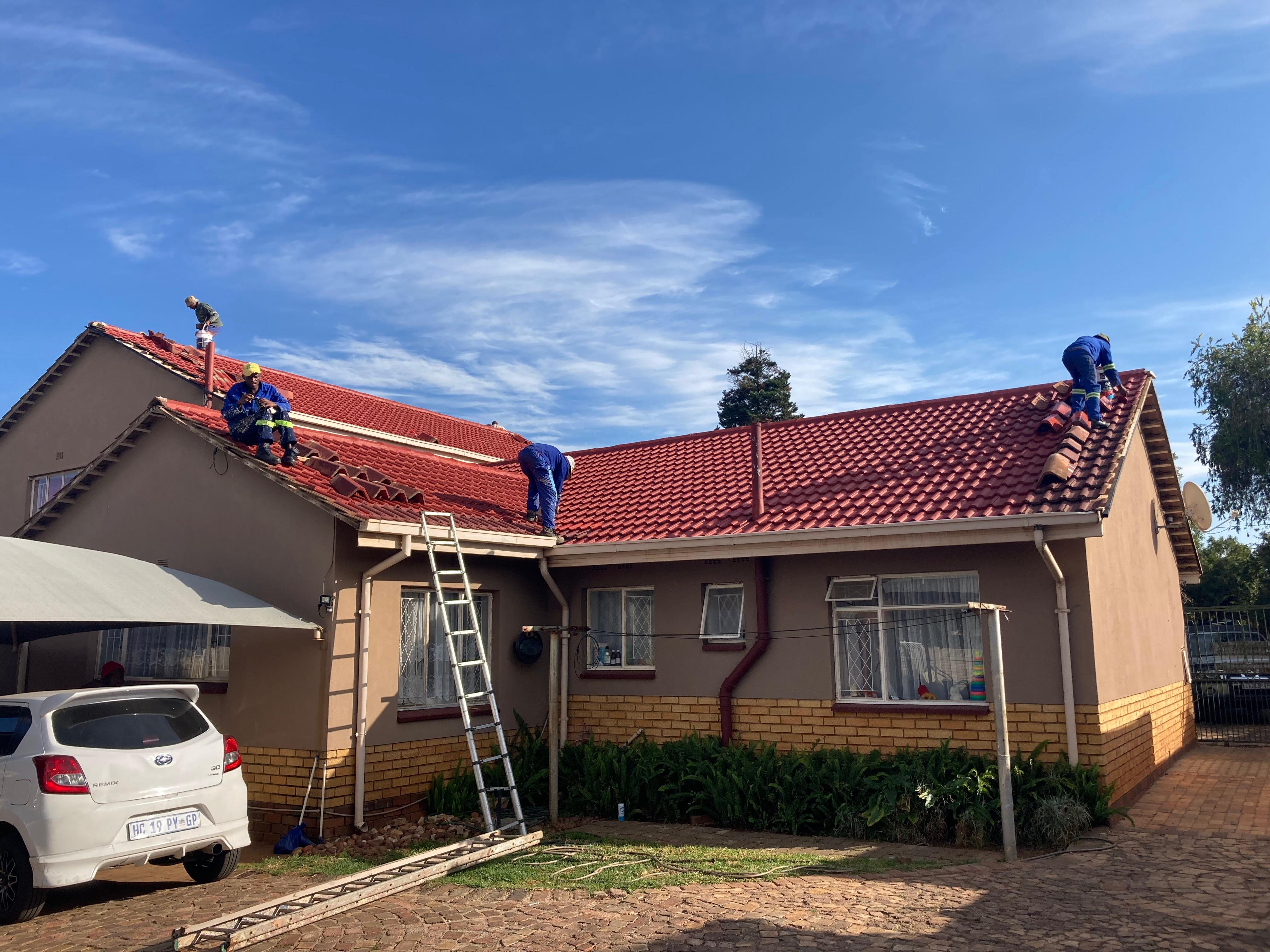 Site 5 - Complete Roof Tile Replacement before photo 1